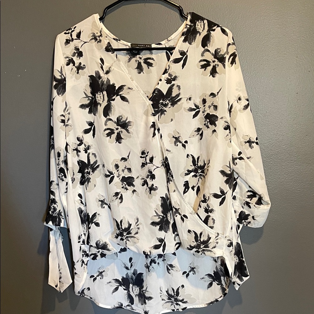 West Kei Black and White Floral Blouse